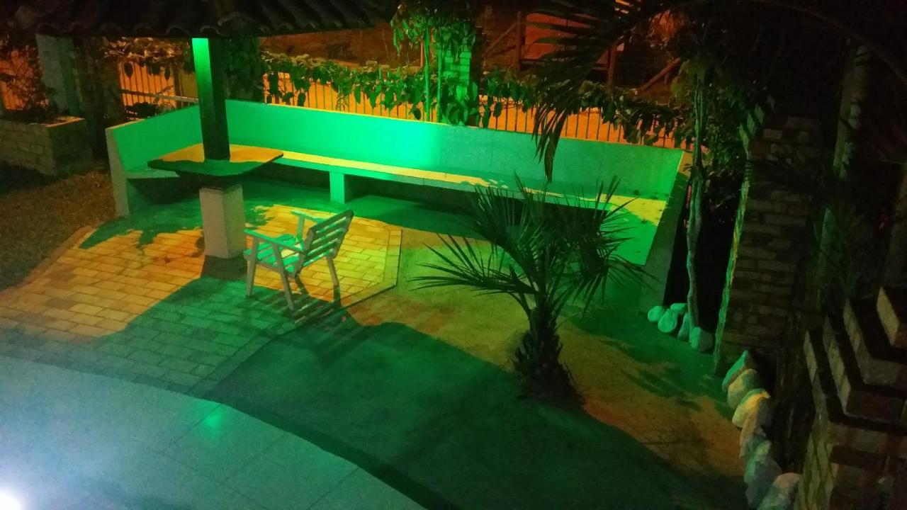 Jardim Da Lagoa Casas De Aluguel De Temporada Гаропаба Экстерьер фото