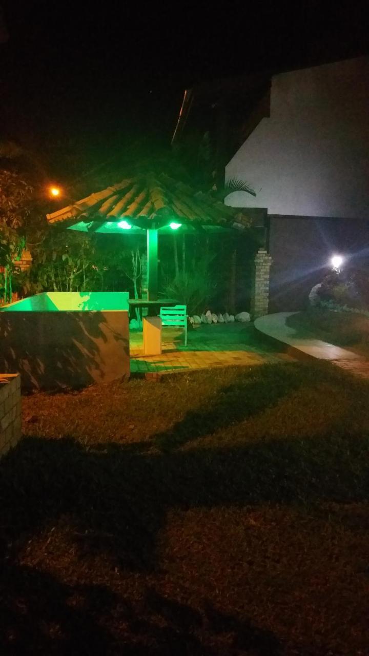 Jardim Da Lagoa Casas De Aluguel De Temporada Гаропаба Экстерьер фото
